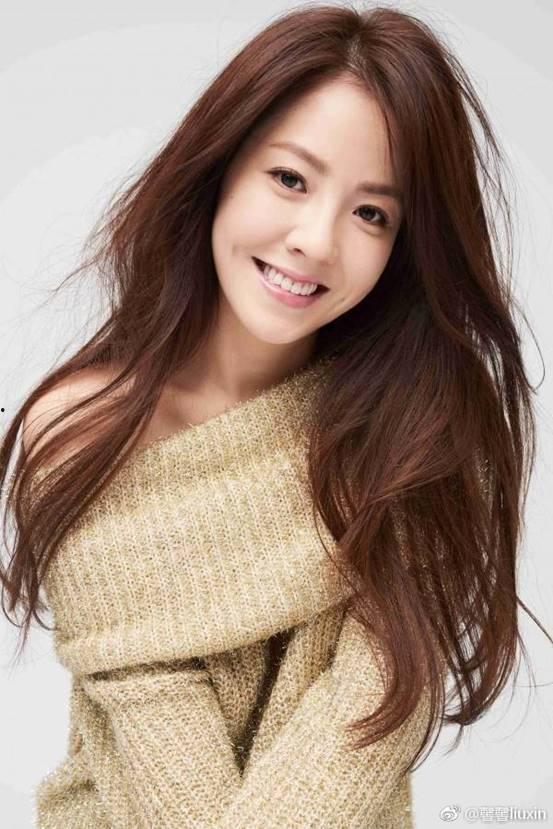 娱乐圈吃瓜小花组合是谁,揭秘神秘组合背后的故事  第2张