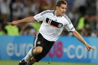 世界杯的明星,闪耀绿茵场的传奇英雄  第3张