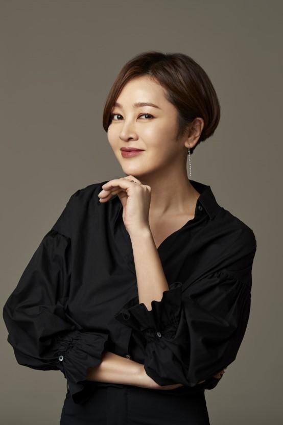 韩国男演员和女演员,韩国男演员与女演员的星光熠熠之路  第2张