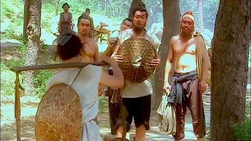 水浒传98版的拍摄花絮  第2张