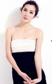 演员王珂的生活照,揭秘明星私下的温馨日常