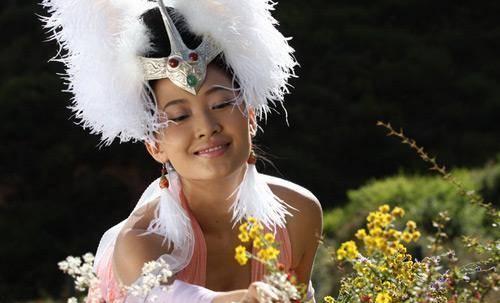 玉面狐狸精图片,神秘魅惑的古代传说形象  第3张